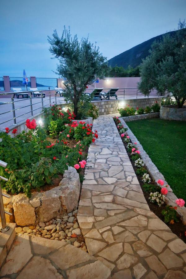 Apartments Maxi Katic Herceg Novi Ngoại thất bức ảnh
