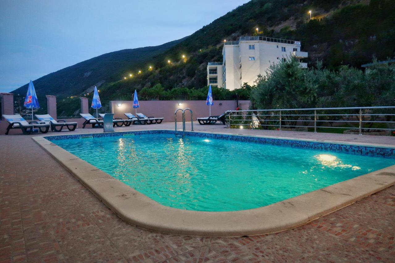 Apartments Maxi Katic Herceg Novi Ngoại thất bức ảnh