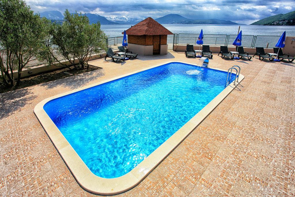 Apartments Maxi Katic Herceg Novi Ngoại thất bức ảnh